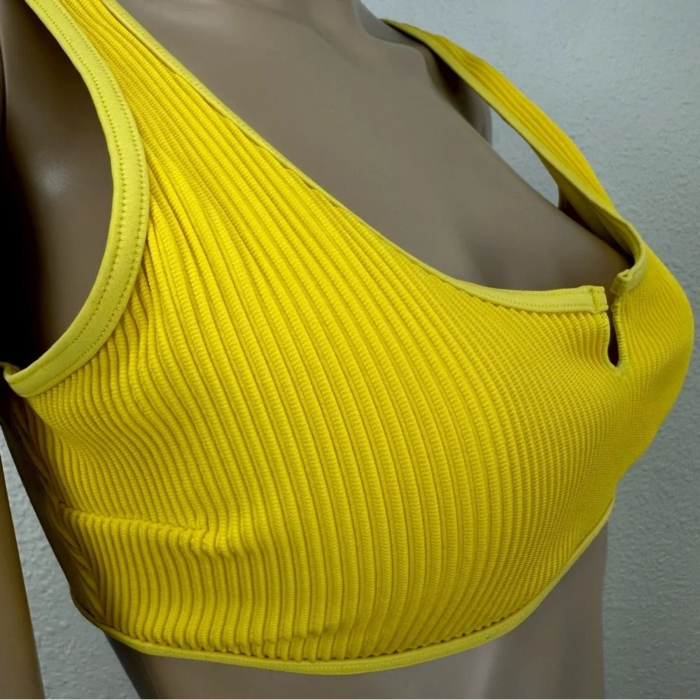 Hollister Yellow Ribbed Bikini Top siz M